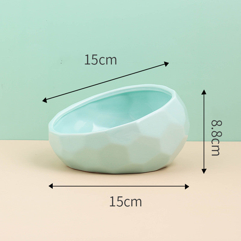 Tilted Ceramic Pet Bowl – Elevated Cat & Dog Feeding Bowl