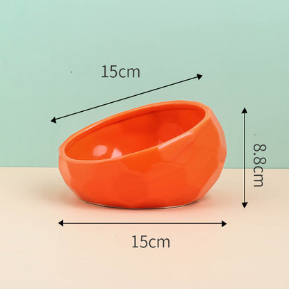 Tilted Ceramic Pet Bowl – Elevated Cat & Dog Feeding Bowl