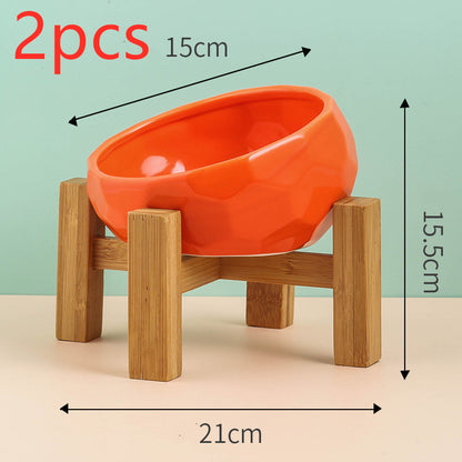 Tilted Ceramic Pet Bowl – Elevated Cat & Dog Feeding Bowl