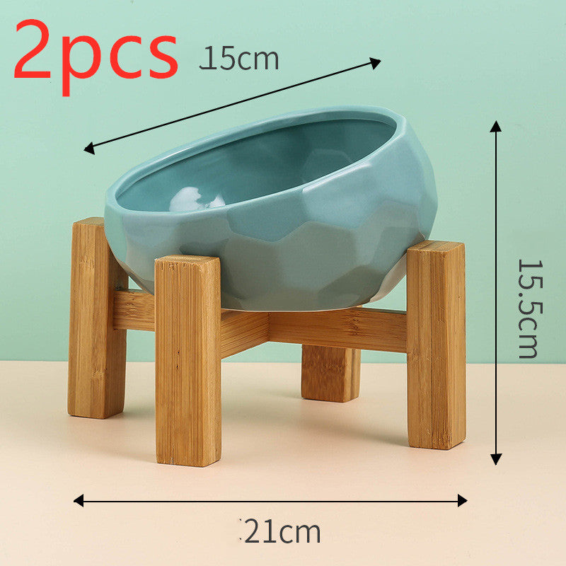 Tilted Ceramic Pet Bowl – Elevated Cat & Dog Feeding Bowl
