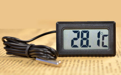 Digital Aquarium Thermometer – Fish Tank Water Temperature Gauge